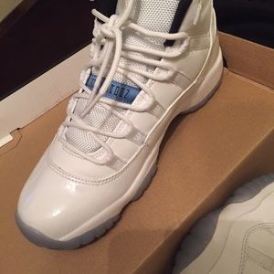 Air Jordan  11s cocaine white size 5.5Y